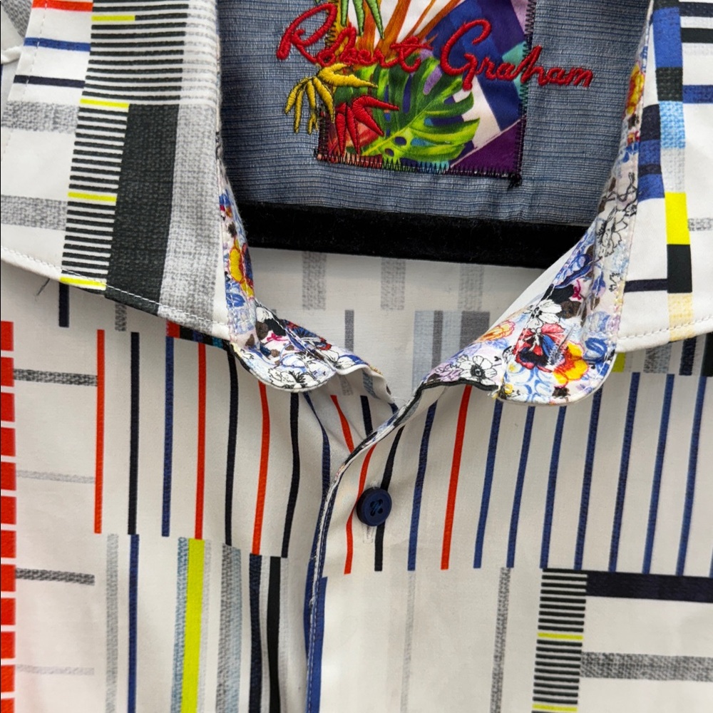 Robert Graham Multicolor Geometric Button Down Sh… - image 5